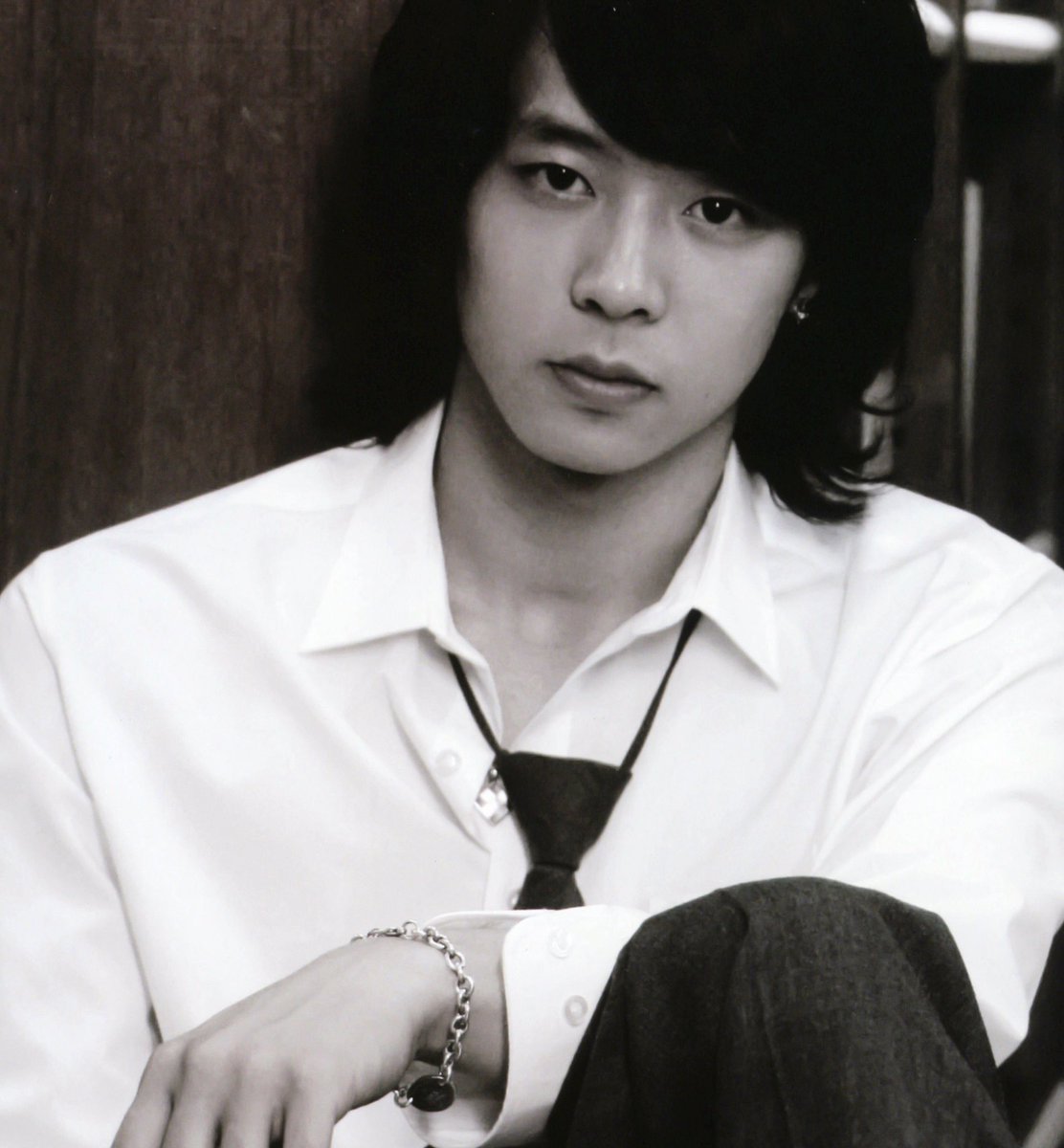 Smiley6004's tweet photo. 今も昔も変わらず素敵な人🌻🌻
やっぱすっきやねん⛄️
#ユチョン🌻#朴裕千
#박유천 #yuchun #大切な人
#AlwaysbesideofYU
#Smiley6002 #健康と幸せ https://t.co/pnKdGDkYdS