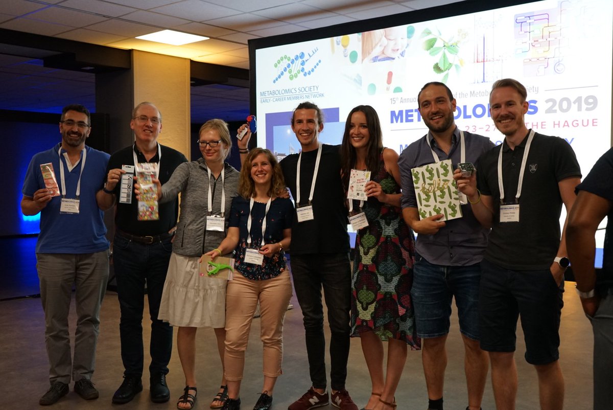 DaraDaygon's tweet photo. Had a blast at the EMN Reception tonight! And here are the winners of tonight's trivia quiz! #EMN #metsoc2019 @EMN_MetSoc https://t.co/L8YwDtPN4M