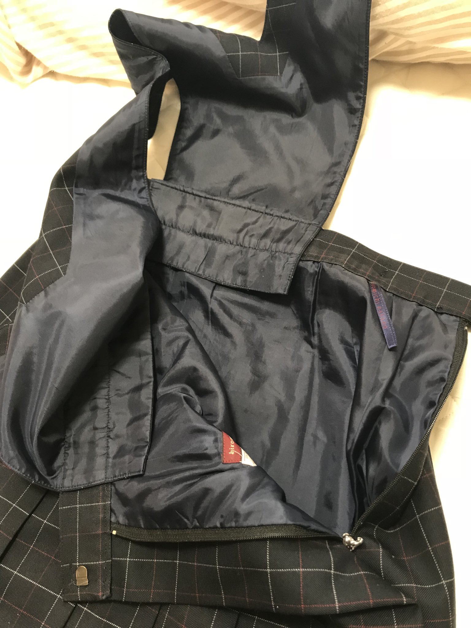 制服の裏地 