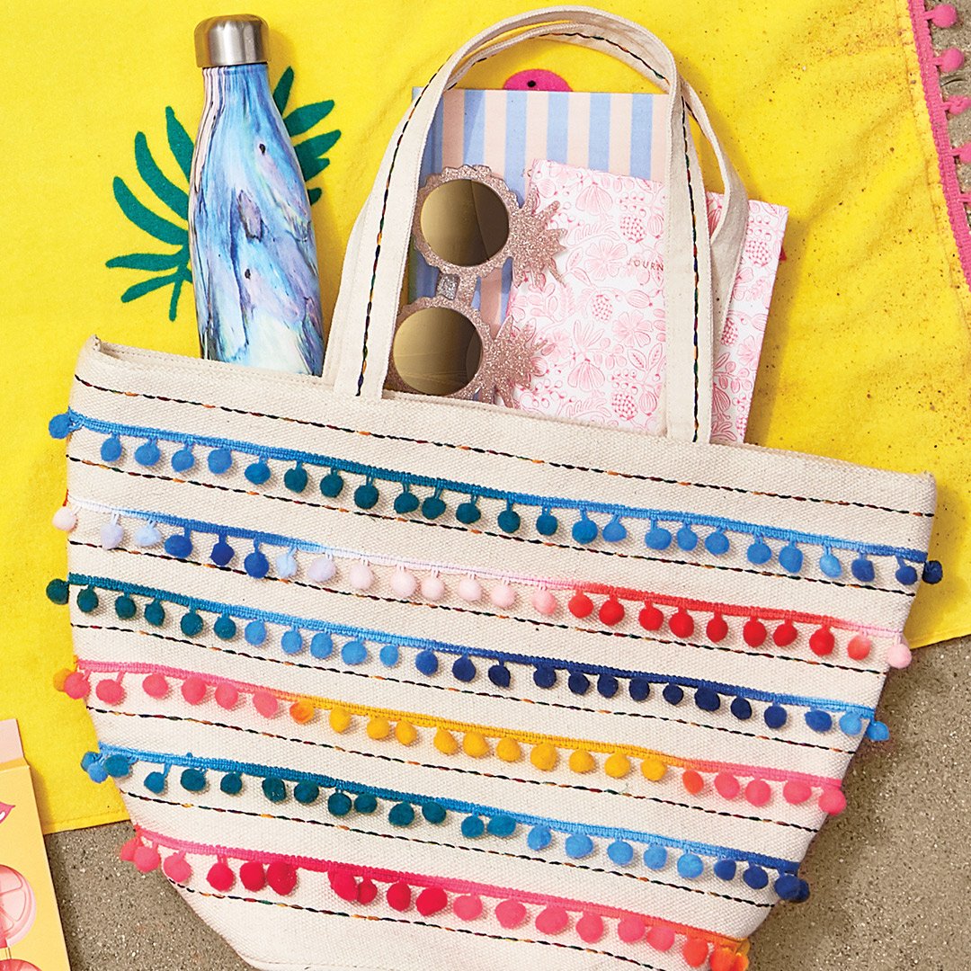 Paper_Source's tweet photo. Is it too early in the week to start day dreaming about a weekend getaway? Share your weekend plans below!
#workfortheweekend #rainbow #weekendtrip #summerfun #outofoffice https://t.co/0Yei6O8Oia