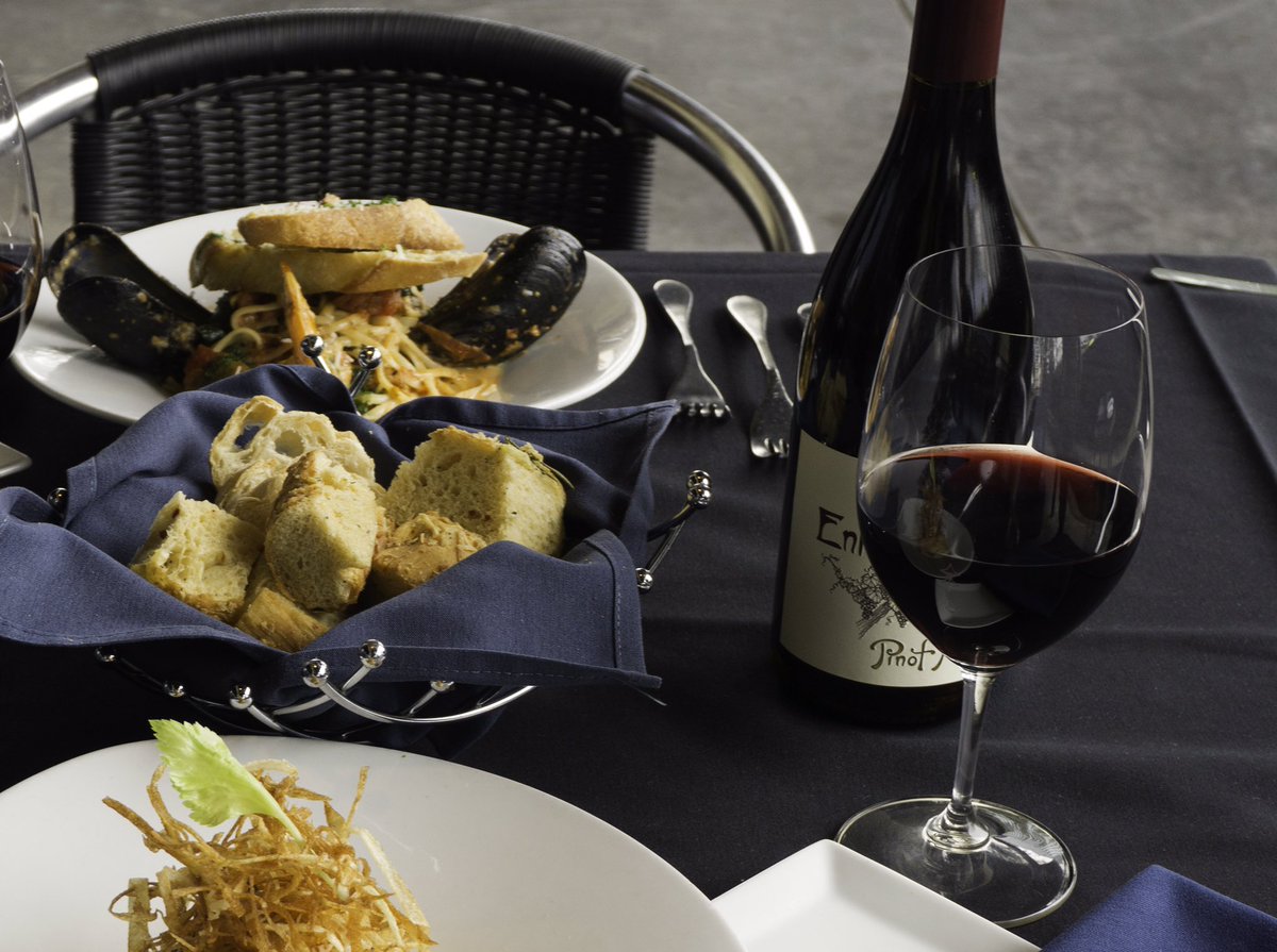 Going on a lunch date isn’t made just for the weekends. Treat you and your significant other to a special day here at Masraff’s! 💙