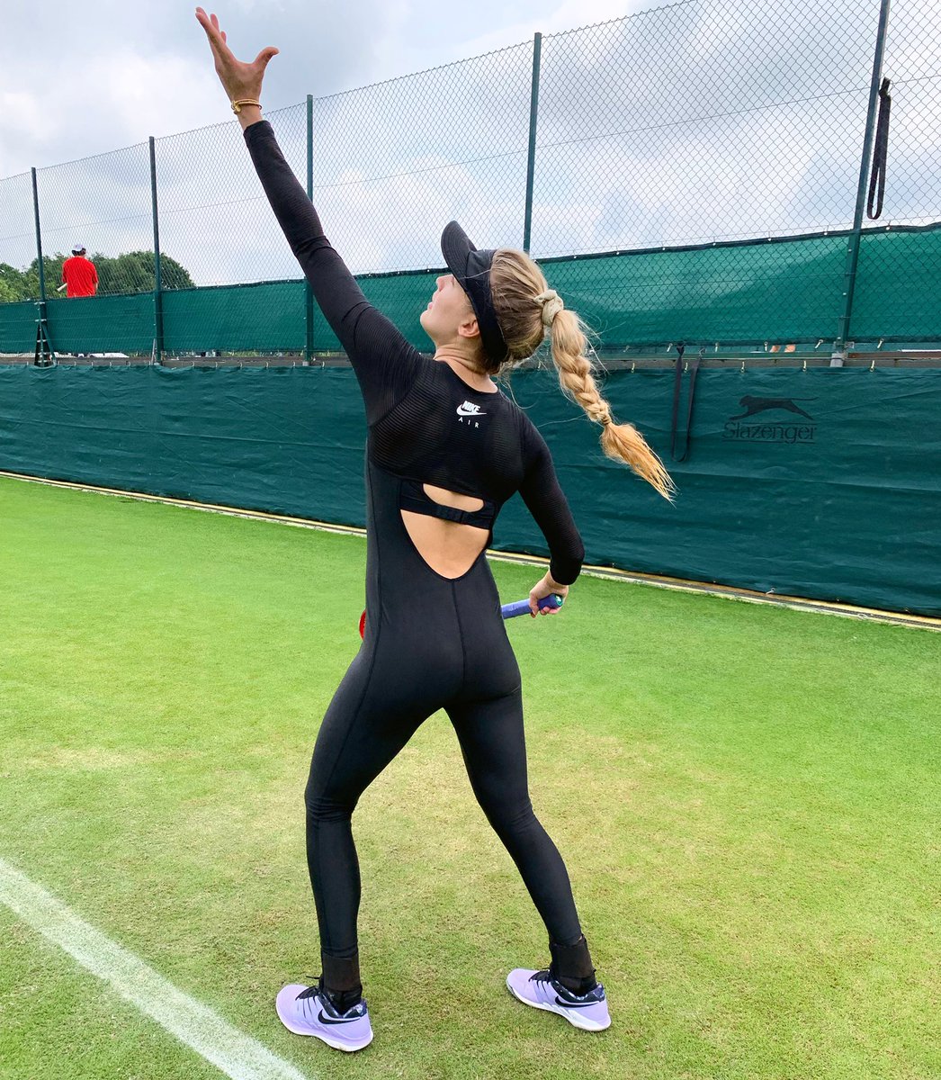 geniebouchard's tweet photo. Catsuit vibes @Nikecourt @Wimbledon https://t.co/mtDh1uVNRd