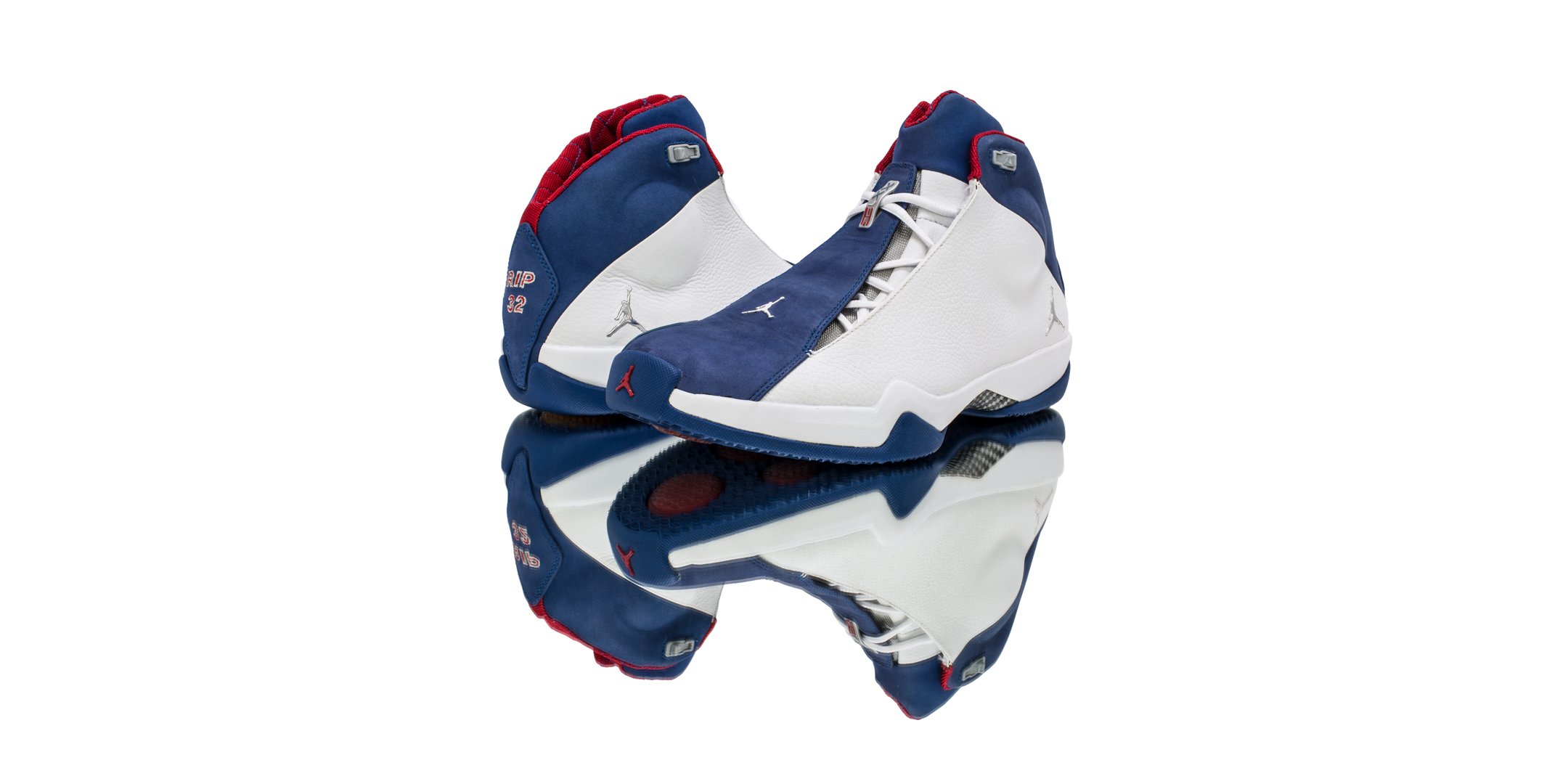 Flight Club on X Originally dropping in 2006 the Air Jordan XX1 was designed with futuristic sensibilities to keep champions in mind such as Rip Hamilton for this special Rip City PE