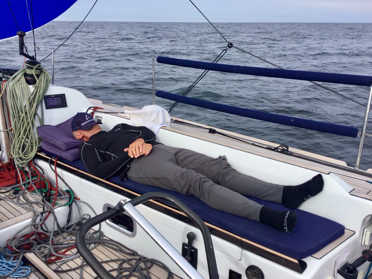 midsummer_sail's tweet photo. From PURE:
Spare time in the vastness of Bottenhavet: laundry drying and rest
https://t.co/7ndy0s1Yy4
#midsummersail #sailing #segeln #baltic #balticsea #ostsee #regatta #wismar #toere #offshore #yacht #nonstop #agoradirect #yachting #regatten #ostseregatta #balticregatta https://t.co/bREvpEqwe4