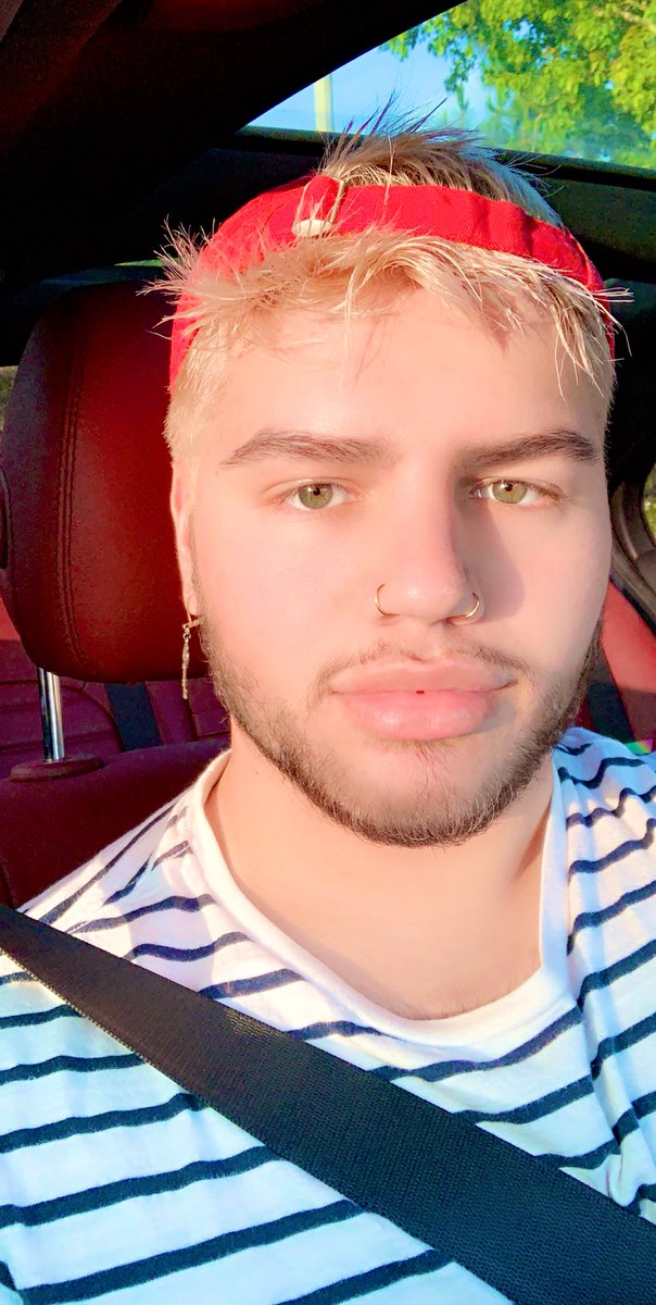 jaderrsmh_'s tweet photo. Blonde https://t.co/L5wpN3FVjQ