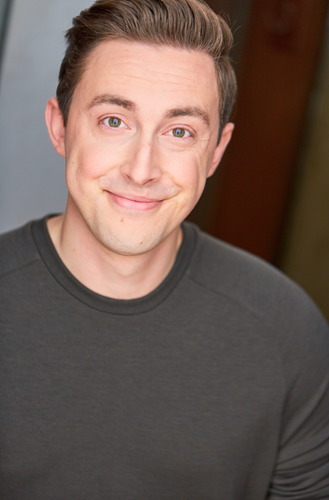 ShirleyHamFam's tweet photo. Congratulations to ANDREW MACNAUGHTON on his THEATRE booking!
#AndrewMacNaughton #andrEWDavid #ShirleyHamFam https://t.co/WC3snani7L