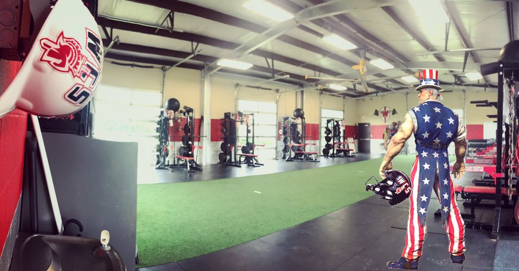 WC_strengthTYT's tweet photo. After tomorrow football will be off for the #4thofjuly. What better way to close out our June than to celebrate America’s birthday with a little party. #LetFreedomRing #starsandstripes #merica #independenceday #est1776 #TYT https://t.co/xe3FVWS5US