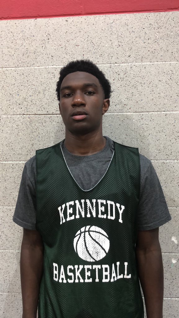 mdelitebball's tweet photo. Christian Jenkins 🤩with 10 points , lockdown defense &amp; buzzer beater🥶 to lead @athletics_jfk to the win !  #BuzzerBeater #GameWinner #BeElite #MDSummerLeague #MDEliteSummerLeague https://t.co/x13vHAPw7e