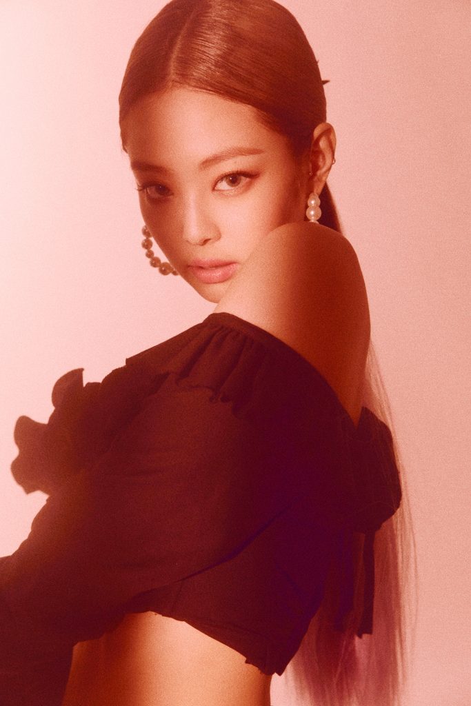 I think  #music and  #fashion have an inseparable relationship. When I decided to become a musician, it was because at that time I liked both. With musicians, I'm interested in the release of new albums, I pay special attention to their fashion, m/v, and album jacket" -  #JENNIE