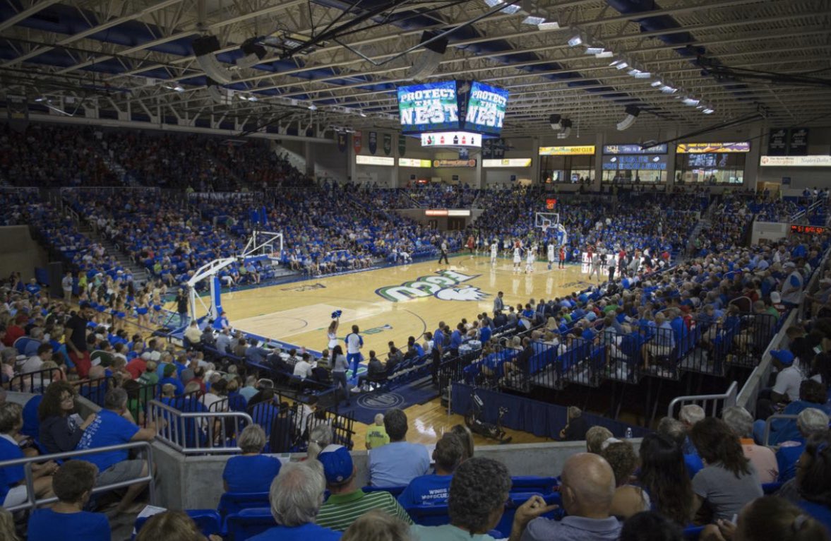 _iamjadennn's tweet photo. Very thankful to receive an offer from Florida Gulf Coast ‼️ #DunkCity https://t.co/VGcIb5dh2L