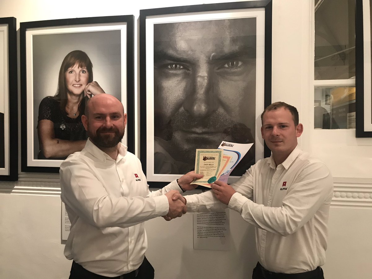 _alpha1security's tweet image. #Teamalpha #Investing #nasdu #doghandler #security 

Jack has passed his NASDU course, Alpha investing in our staff.