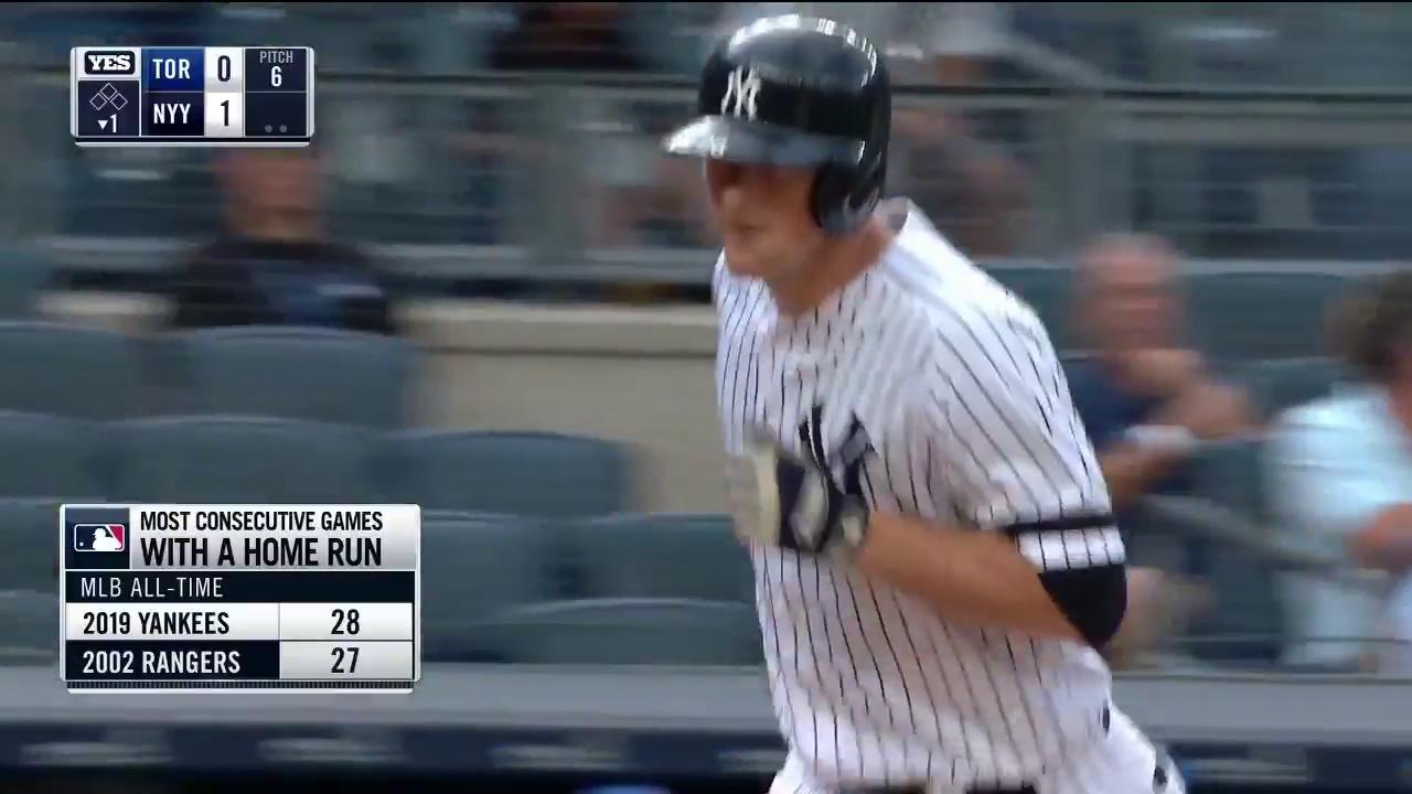 YES Network on Twitter: "HISTORY! DJ LeMahieu's solo shot gives the Yankees  a home run in an MLB-record 28 consecutive games. #YANKSonYES  https://t.co/xpbAw9vMPg" / Twitter