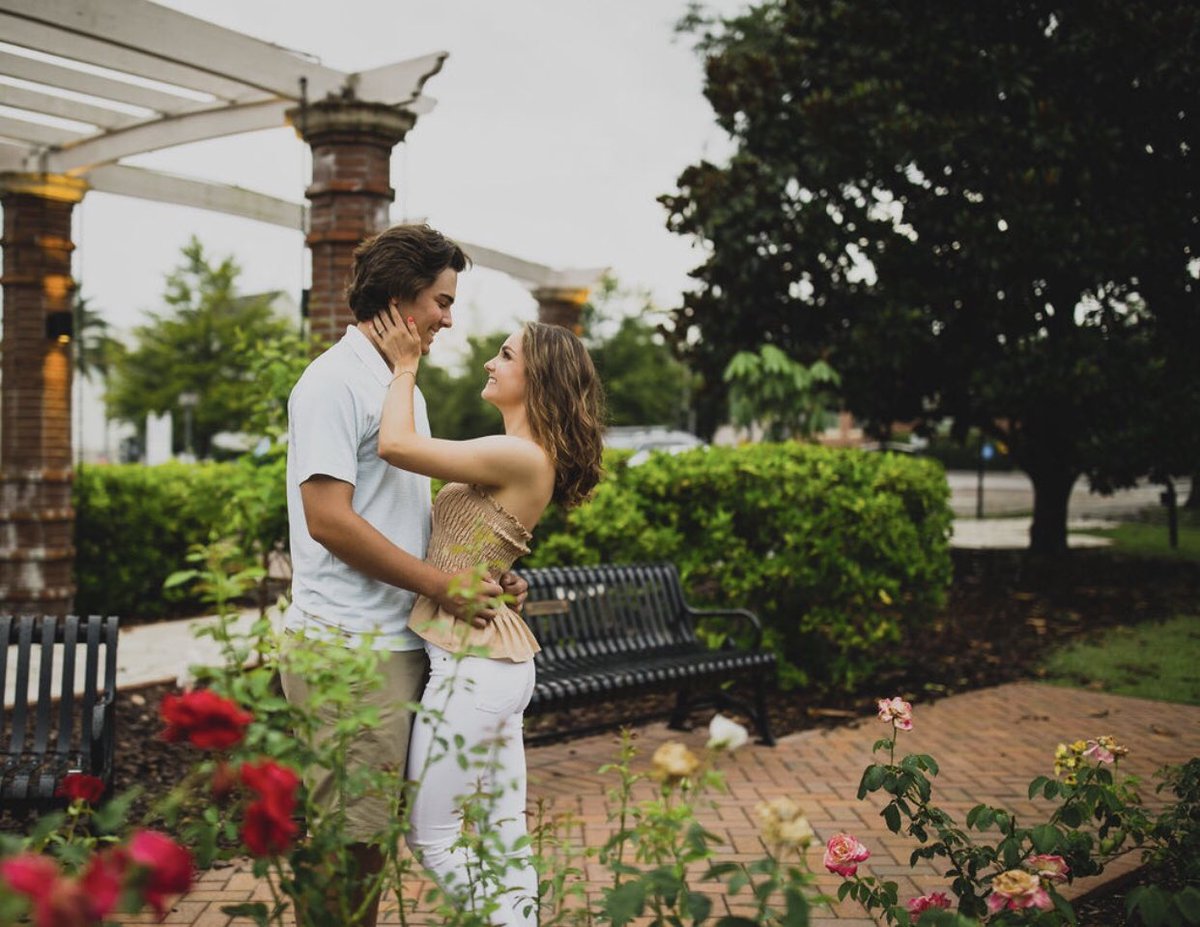 adyssen's tweet photo. 4 years later and I still fall in love with you every single day❤️ thank you for always being my person. https://t.co/bOEFbVDh7s
