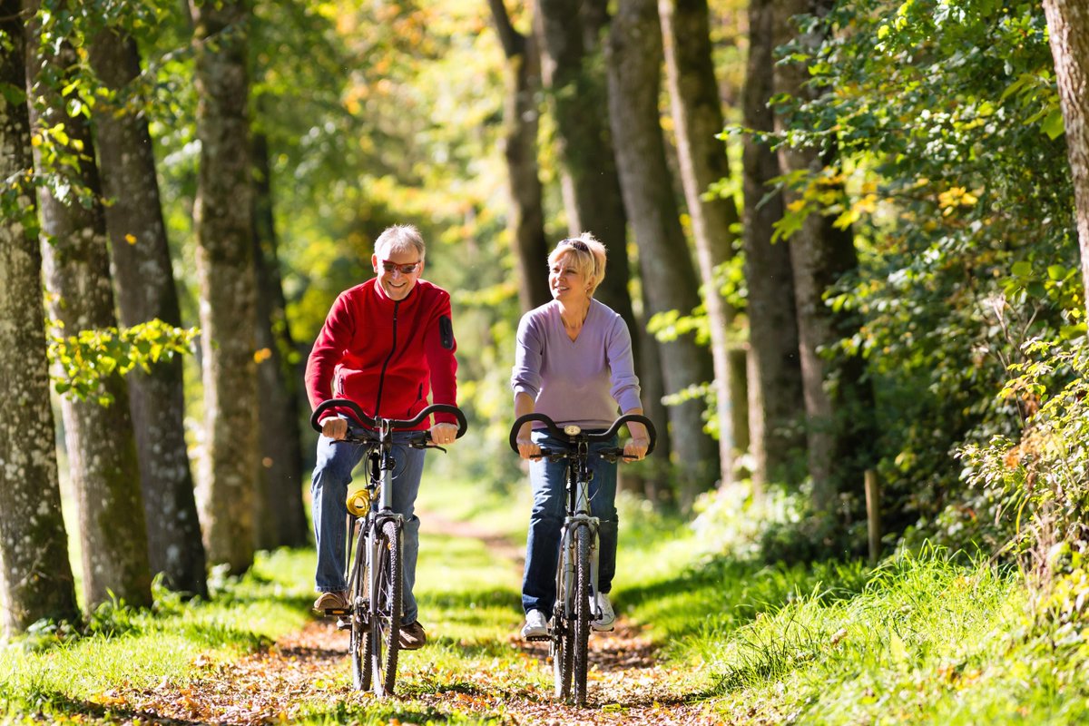 SkyestoneDenver's tweet photo. What's your favorite outdoor activity? Skyestone 55+ offers everything from biking + hiking to swimming + yoga. Explore at https://t.co/ttOX9SYY3N #denver #denverco #denverrealestate #denverrealtor #denverdesign #denverhomes #denverliving #broomfieldco #broomfieldcolorado https://t.co/eDJTx6R6Tl