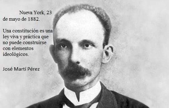 mensajelibre's tweet photo. @rene4the5 @PATRIAAMERICA1 @LanzadeCuba @322_305 @valodia_de @LydiaBonita2 @yuryb2cu @Arriba_Cuba @IdaysiCapote @optimusprime542 @JavierGmezTorr2 @sabina_julio @ardstevens @pemembrillo @LuisJavierCuba @cubalibre2019 @cubanolibre46 @Guajiritasoy @TangoMartin21 @LibertadChile1 @elena_millares @HenryPerezcuba @Ale_Barrios1990 @Cacouto1983 @PEDRONMANUEL1 @LIBRExDIGNO @yolyhabanera @jl_indurain @CarlosO28859673 @fvm8266 @EusebioGilbert1 @DavidxCuba @Abel48000156 @triwuako @La_cachoperra @LaylahTellez @WendyBrea @joelglez74 @judygeno14 @Rolando37262556 @IlianaDelgadoB @YelaPRC @odafeb18 @nataliauci16 @jdanielferrer @KataCuba @liettysrachel @jangelmoya @habaneroycubano que dice del Socialismo? donde el Estado controla y consume a todo el pueblo, volviéndolo cada vez mas pobres bajo la doctrina de una sociedad igualitaria. Se deja de ser siervo de si mismo para ser siervo de los funcionarios. 

Igualdad que no se aplica a la elite q ud pertenece https://t.co/qNpxeocT4d