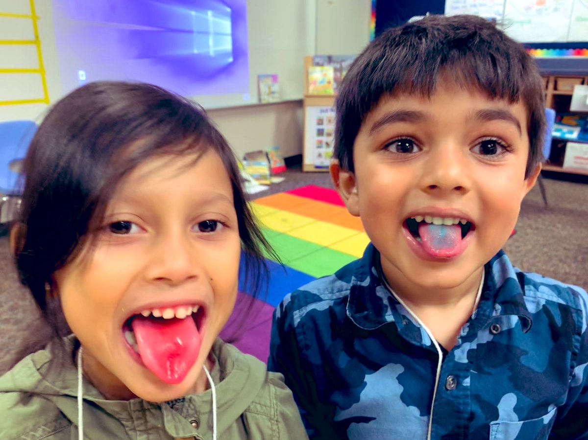 VVannoy's tweet photo. Guess what kind of day it was today? 😊 ☔️ It rained popsicles in ELL Summer School! Thank you to our awesome admin for treating our kids. @AlvinISD_ELL 🌈 tongues. 🤣❤️ https://t.co/GlbR0tk73v