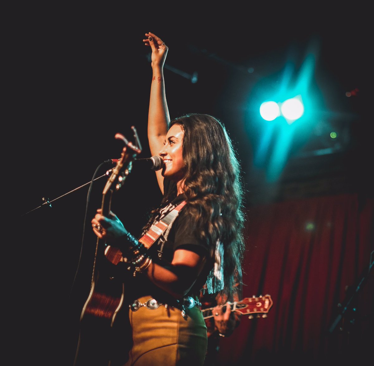 Have you heard @AMicaelaMusic’s new single “Heartbreak Vacay” on <a href="/Spotify/">Spotify</a>’s PopCo Playlist?
