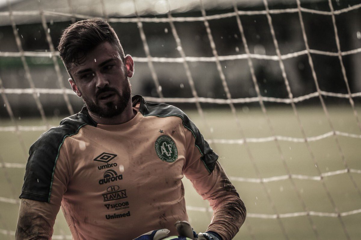 De volta ao trabalho.
Vamos em frente!
🏹🇳🇬⚽️🧤🥅🙌🏻🙏🏻💪🏻
.
.
.
📸 @m_cunha80 🔝