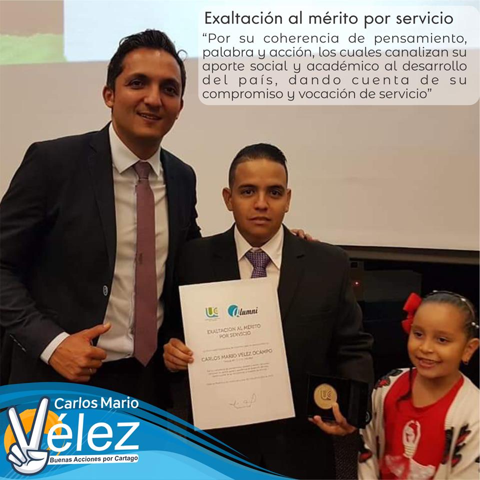 CarlosMario_V's tweet photo. Logros que me fortalecen para mi aspiración a la Alcaldía de #Cartago, en esta ocasión recibí por parte del Señor Alcalde de #Pereira @JuanPabloGallo, el reconocimiento de "Exaltación al Mérito por Servicio" #BuenasAccionesPorCartago https://t.co/ahFJYjKbFd