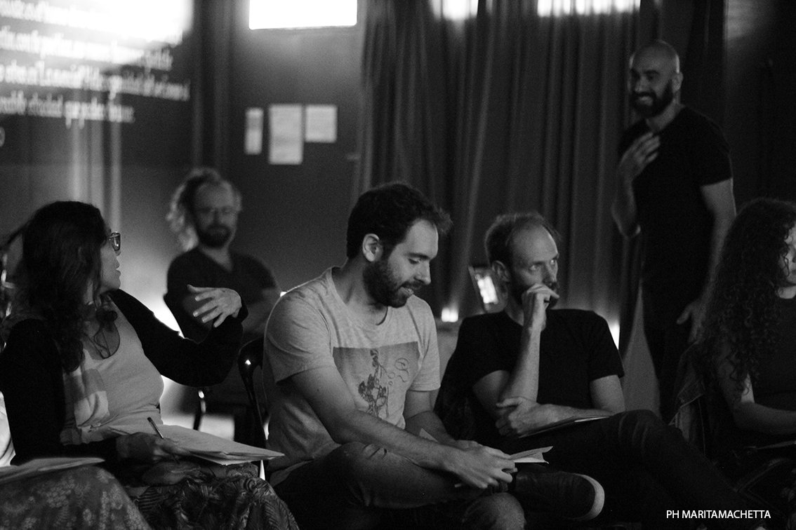 barbadosAE's tweet photo. Momentos #Nanopera2019
#escritoras #compositoras #escritores #compositores #teatrolírico #presentación #ópera #música #creaciónescénica #obrasmusicales #fwilliams #realizaciónescénica https://t.co/RsHv74amZU