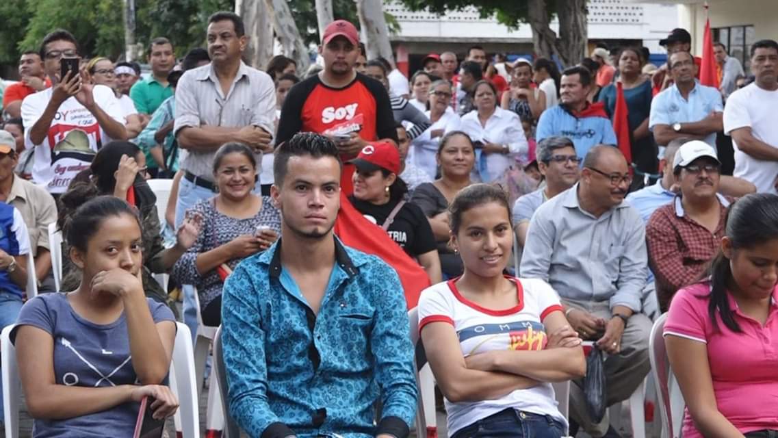 el19digital's tweet photo. #NicaraguaTrabajoyPaz
Acto en conmemoración del 43 Aniversario del paso a la inmortalidad del profesor Augusto César Salinas Pinell, en el cual se develó una placa en su honor en  la Universidad UNAN León, Sede Somoto que lleva su nombre. https://t.co/uSEhttbzJG
