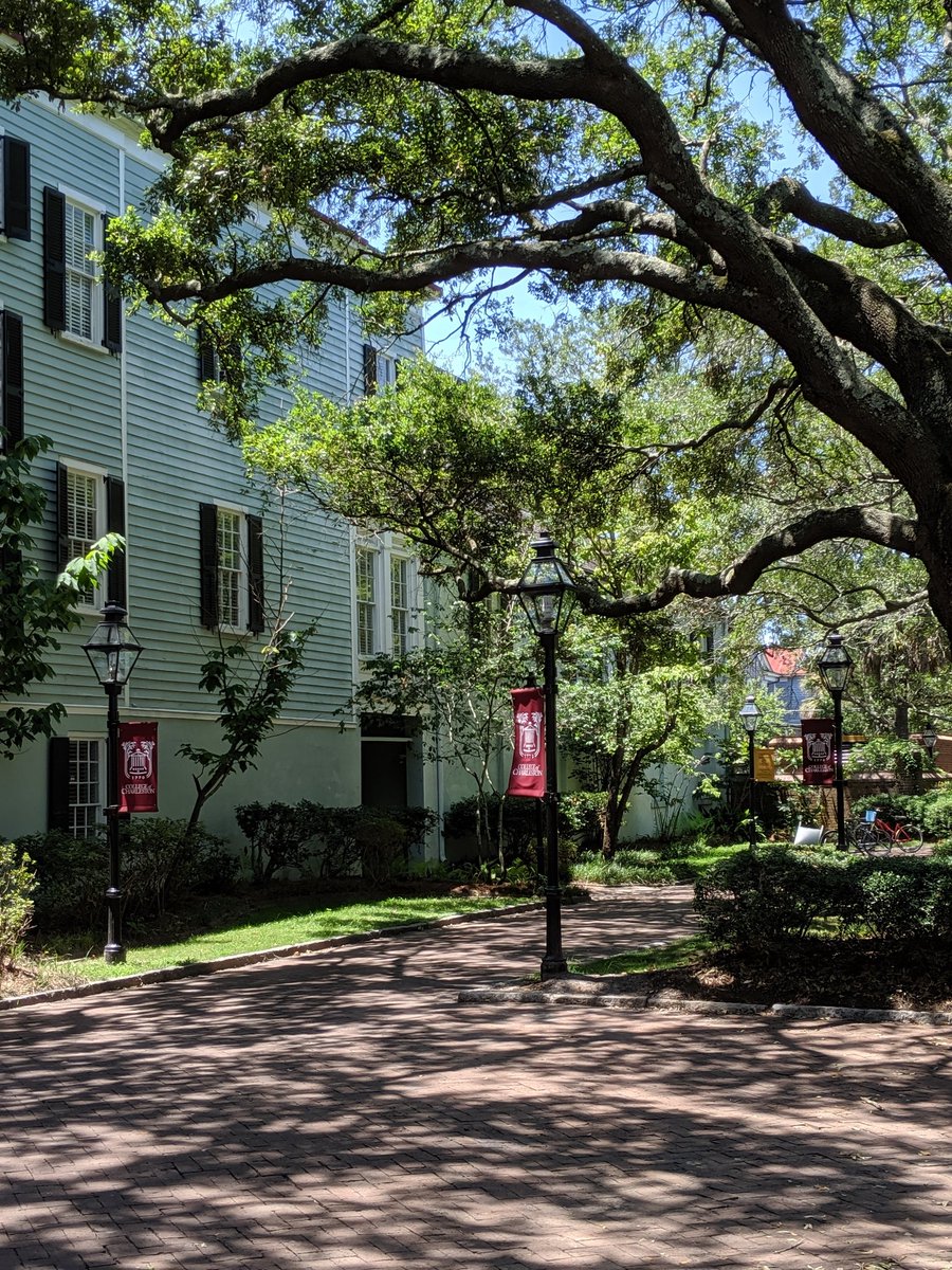 Made first college tour today w/ Patrick to @CofC
It's a beautiful place in downtown Charleston
Can't believe I'm looking at colleges with my youngest!