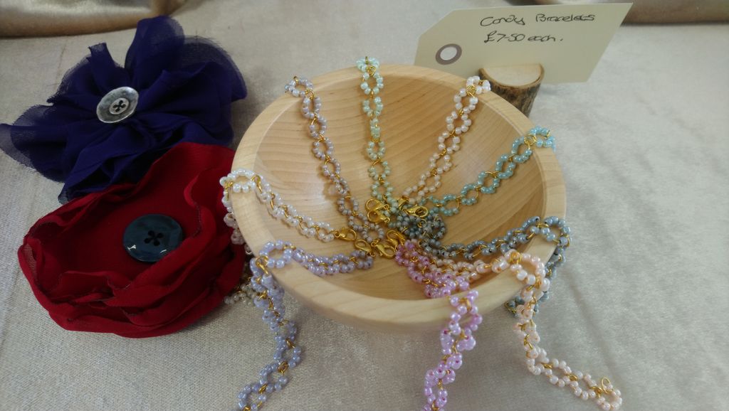 randomnessspark's tweet photo. Hart of craft at the Hart Centre in Fleet on Saturday. Keep your eyes peeled for a fantastic promotion 😉👍👌❤️ https://t.co/s2324tLjjU