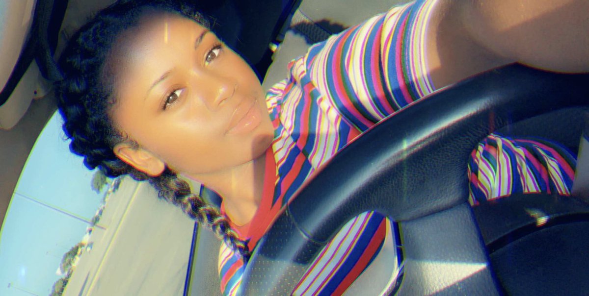 cali_flex's tweet photo. bare face everyday 😘 #naturaltwitter #ClearSkinTwitter #blackgirlmagic 💛 https://t.co/G20Dm9armu