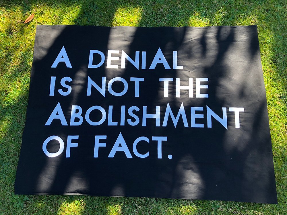 _windowgallery's tweet image. Next week we have Divyaa Kumar opening their exhibition about identity, heritage and trauma. They are an Indo-Fijian artist working with fabric and text 🦋 Wed 6th, 5pm, UoA General Library Foyer!