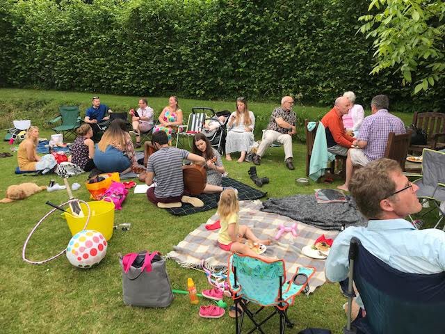 WinchMOS's tweet photo. It’s been a great few days for #wmos indoors and outdoors! Sunday was our summer BBQ which was really good fun and with such amazing weather! Whilst indoors, rehearsals have well and truly begun for #JekyllandHyde! Really is all go around here! #summer #musicals #BBQ https://t.co/6EtpzvZNJ7