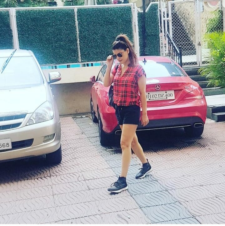 SapnaThakurr's tweet photo. Catch me if u can πππ #me #candid #fun #funclick #shot #masti #friends #outing #sapnathakurr #sapnathakur picture courtesy @niki.sweetnsour π€π€π€ https://t.co/ZLJdTikZEp