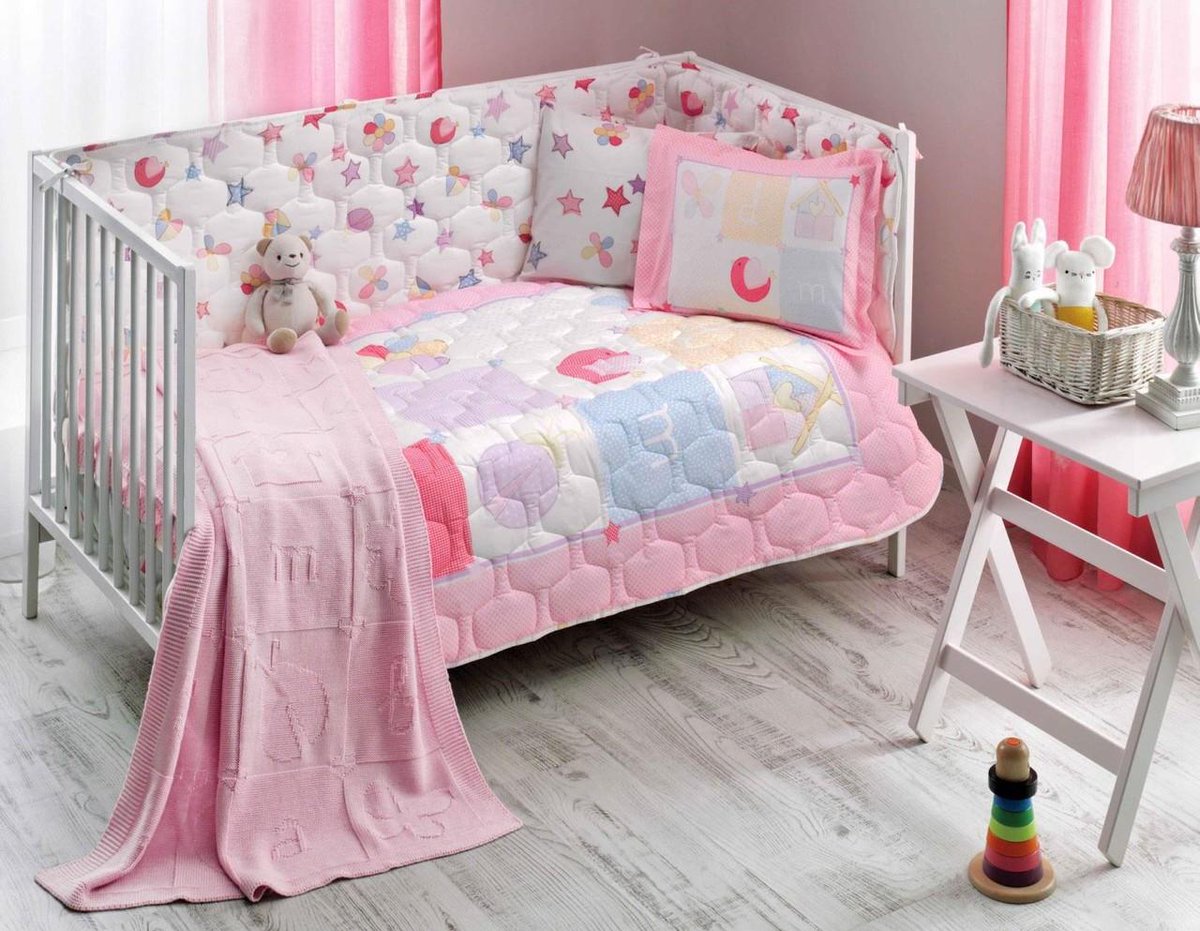 Taç Daisy bebek battaniyeli uyku seti ile bebekleriniz mışıl mışıl uyusun! >> bit.ly/2wPSY7O #dekorazoncom #evinizinkalbi #bebekuykuseti #onlinealışveriş