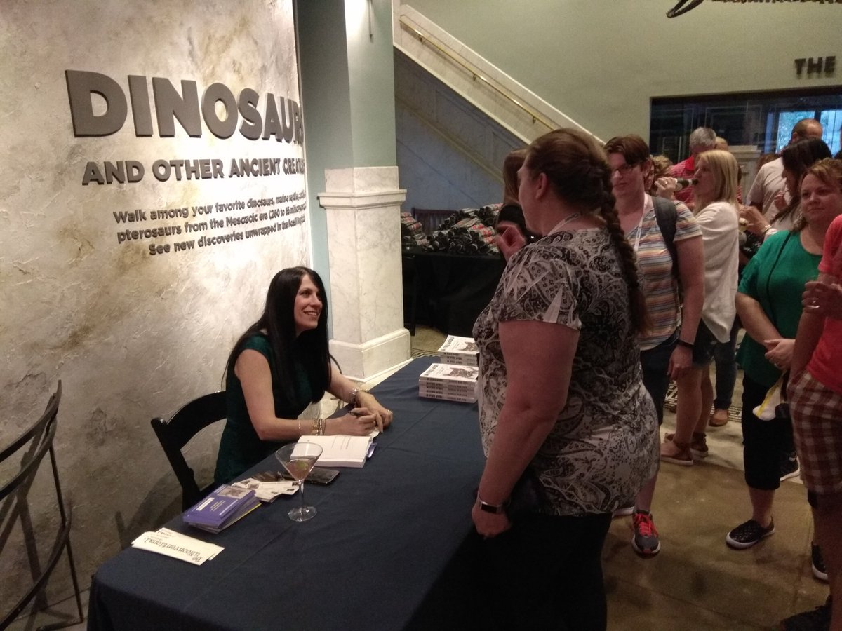 MisterHFan's tweet photo. Rock⭐ sighting -- #edtech guru @Rdene915 signing copies of her new book at @edmodo 's happy hour at the Academy of Natural Science in Philly!! #ISTE19 #SEL https://t.co/CDFQGUT74r