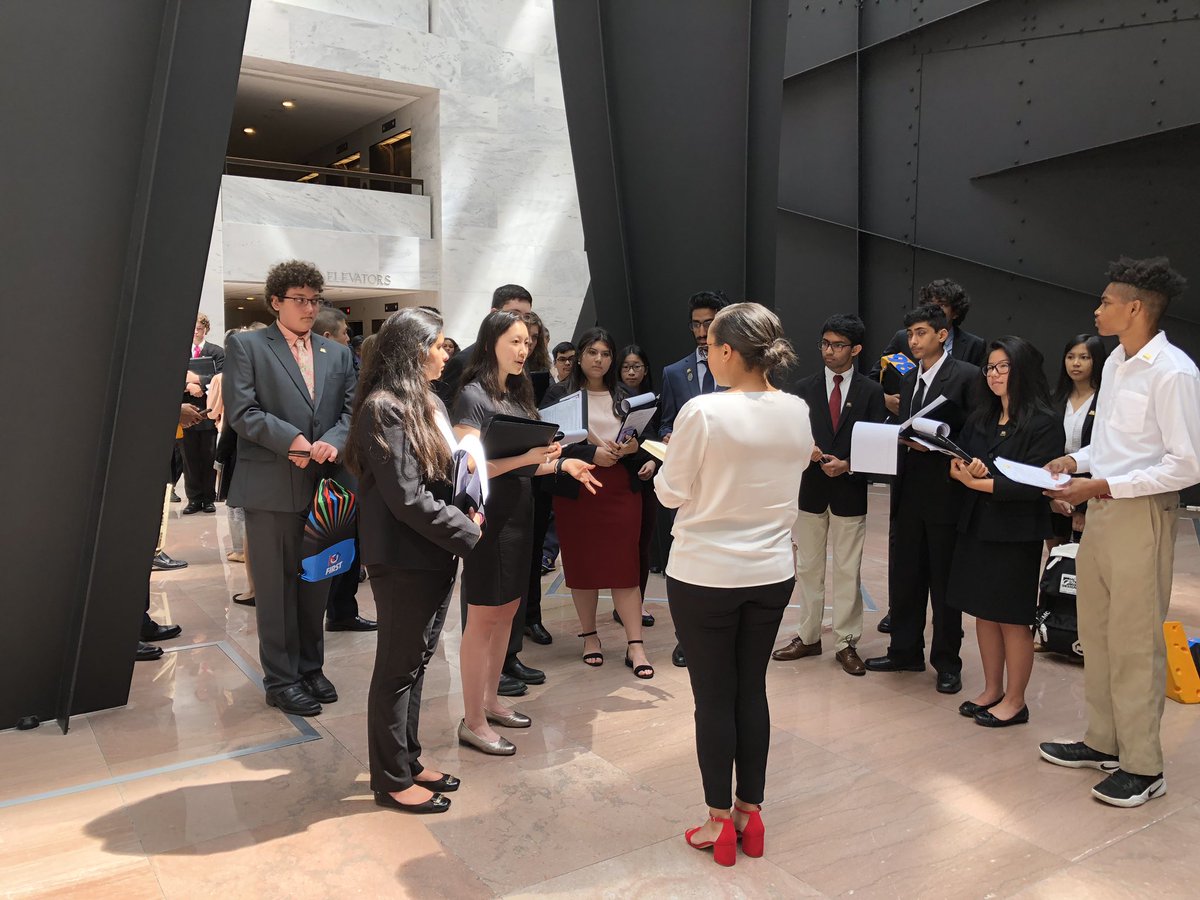 Robot Uprising tweet media