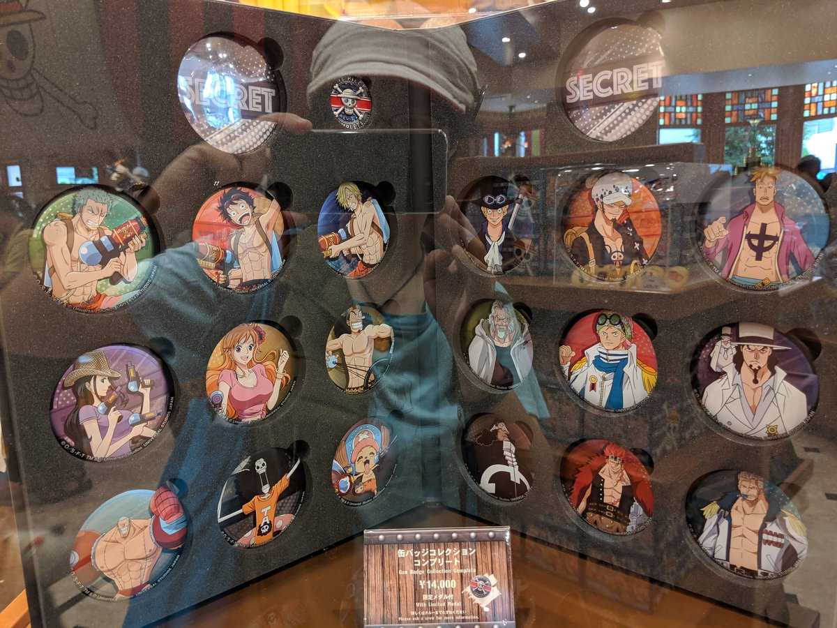 はんこ屋 ネコ ユニバ ワンピース グッズ コレクタブル チャーム700 缶バッジ カバー付き 700 ブレスレット800 ヘアポニーは未入荷