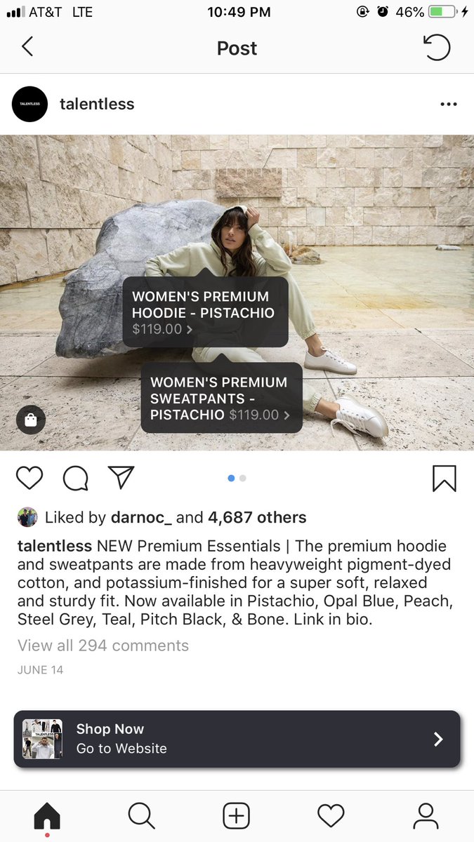 Brecken_Reeves's tweet photo. So um @ScottDisick why’re you selling a sweatsuit for $240 😅 https://t.co/5FNTzLYilB