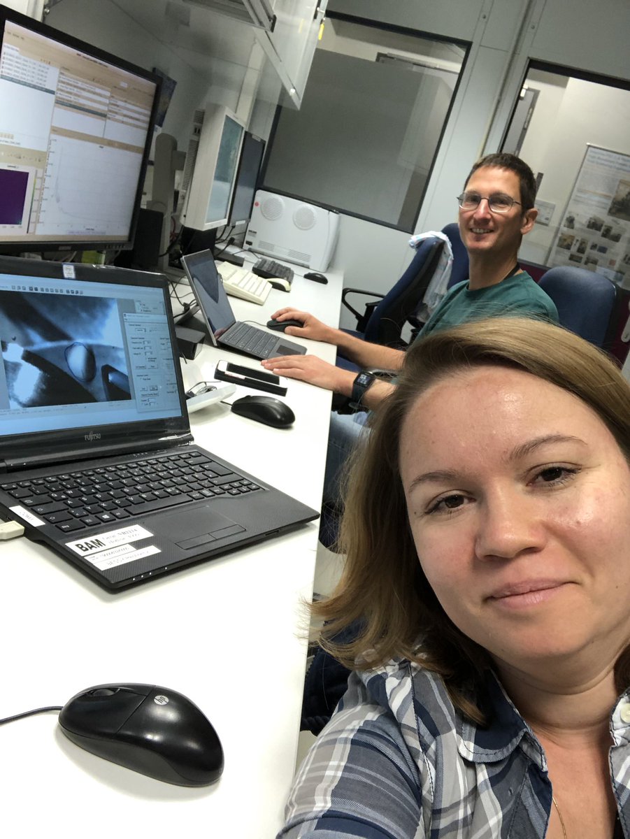 JuliaWStroh's tweet photo. Finishing great beamtime at @p021_desy with @AnkeKabelitz, @CarstenPrinz and @amorphous_girl! Our beamline scientist, the awesome @goggleeyealbert, called my samples in the script “the lovely #cement“! I‘ve never heard a better compliment to this amazing material! #BAMResearch https://t.co/efa088L8gW