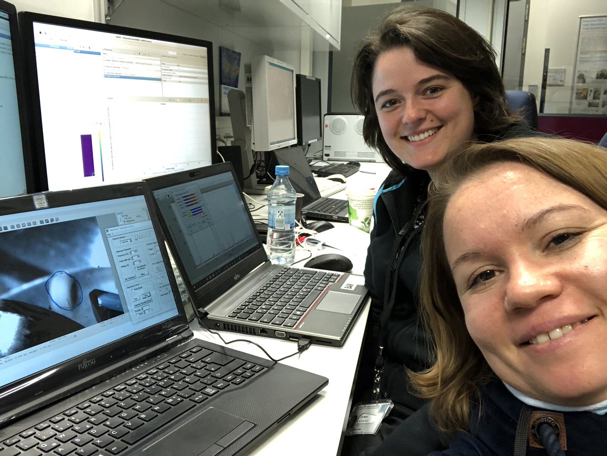 JuliaWStroh's tweet photo. Finishing great beamtime at @p021_desy with @AnkeKabelitz, @CarstenPrinz and @amorphous_girl! Our beamline scientist, the awesome @goggleeyealbert, called my samples in the script “the lovely #cement“! I‘ve never heard a better compliment to this amazing material! #BAMResearch https://t.co/efa088L8gW