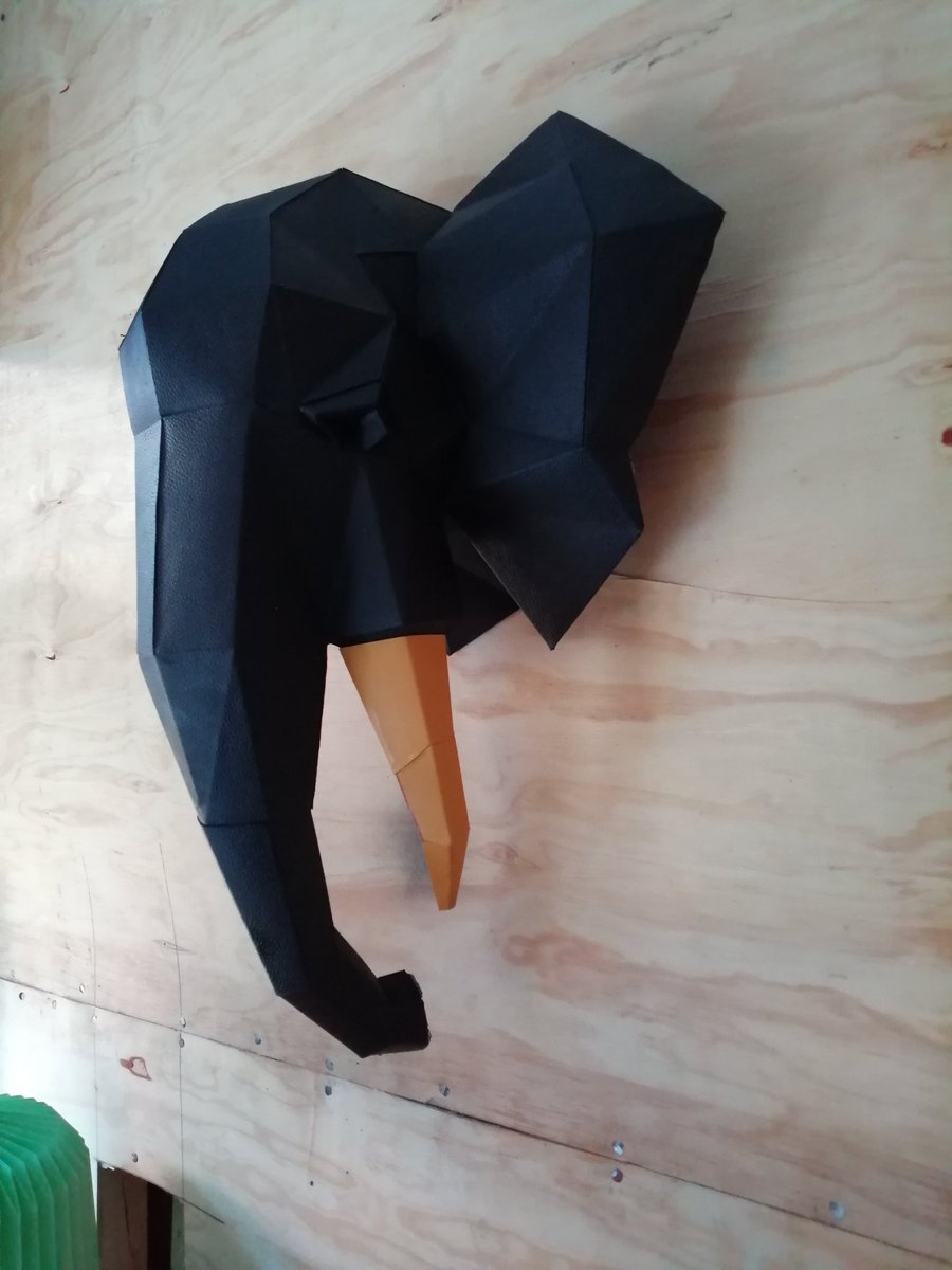 Kraft_kenya's tweet photo. Elephant trophy head
Geometrically designed to achieve all contours on an elephant
Handcrafted using quality hardened leather. Very strong yet light.Easy to mount on the wall. 
Made in Kenya
#kraftkenya #nairobidesign #buykenyabuildkenya #AnimalKingdom #Nairobi #creativemarket https://t.co/KO27Ui9ULl
