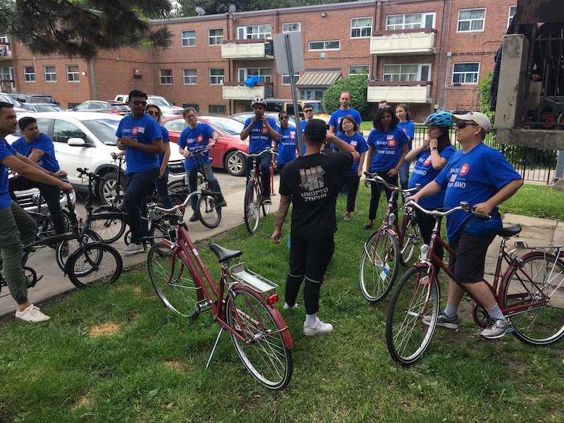 ScarbCycles's tweet photo. We stripped bikes and sorted parts, had a delicious lunch, and went for a lovely ride through Highland Creek Park... a hidden gem in Scarborough!
#BMOhelps
#BMOvolunteerDay
#BMOgrowthegood
#BikeTO
#Ward20
#Ward24
#TObikes
#ScarbTO
#BeyondDowntown
#HealthyFuturesForAll https://t.co/H8VbY4gtI2