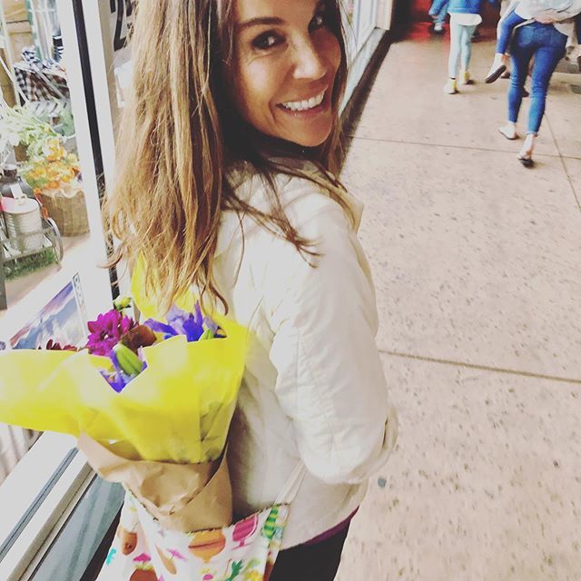 Flower shopping. Meant to post this with a shout out to the original creator of #lovejoylids who custom made the swanky musette bag I’m using. Friends with seeing machines. A treasure in 2019! #shoplocal #eatfreah #wakeupyourpotential ift.tt/2XFgZxG