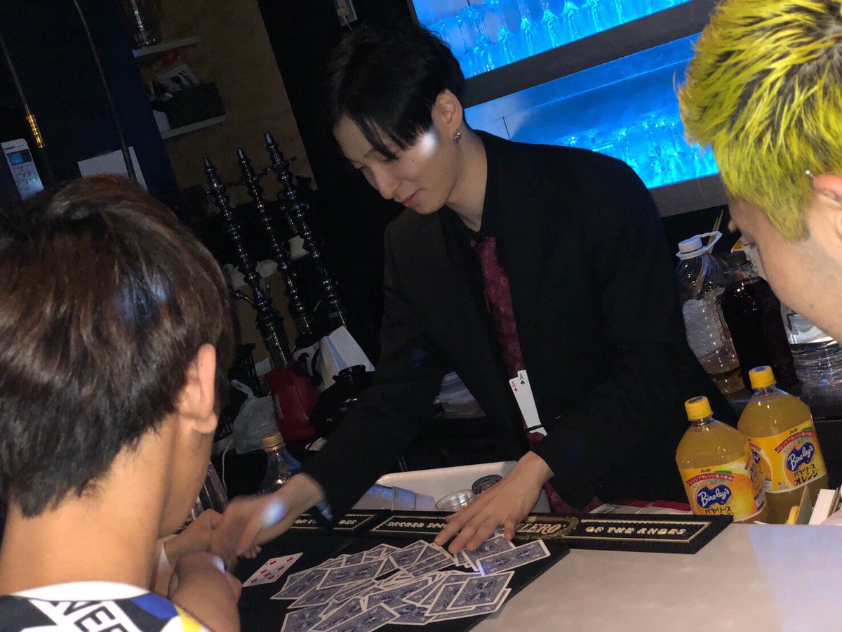 BarEST17's tweet photo. マジックBAR
illusion×EST

大盛況でした😂
また7月もやるので
ご来場お待ちしております😉 https://t.co/WJEpnYn7V7