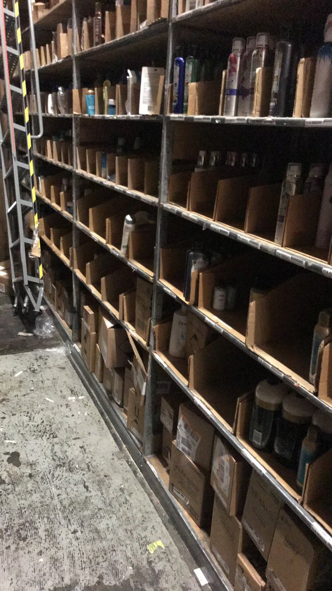 We will find you even if you won’t drop in a batch! Making sure our guests find what they need this weekend! #nicetrytryingtohide #fillthatfloor #happy4th #🌞<a href="/salamlazkani/">salamlazkani</a> <a href="/Eustolio/">Eustolio Calderon</a> <a href="/yupingkao/">Yu-Ping Kao</a> <a href="/MirellaJimenez8/">Mirella Jimenez</a>