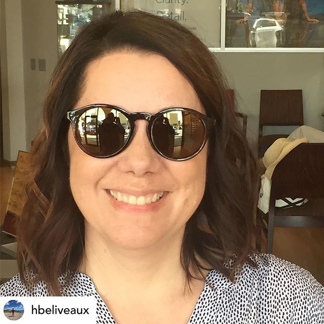 VisionOptique's tweet image. Repost @hbeliveaux

New chapter, new sunnies. But I still fly back to Texas to see @drbridgitte.  #visionoptique #sunnies #sunglasses #houston #texas

#NationalSunglassesDay
#SunglassesSelfie
#UVprotection ift.tt/2KEAHDC