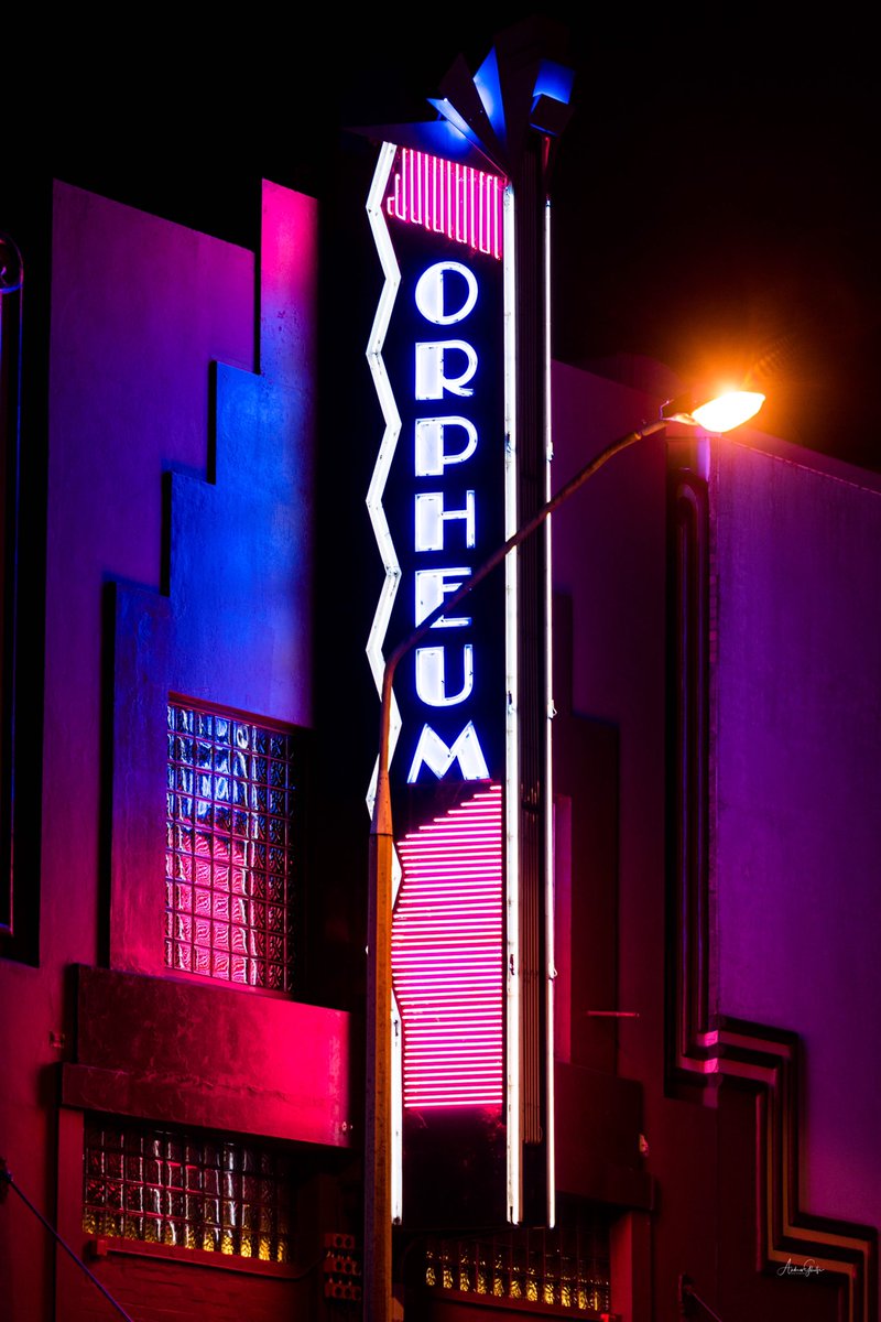 AndrewGhelfi's tweet photo. https://t.co/JHyq5BZRKf My latest blog post on The Hayden Orpheum picture palace. #retro #haydenorpheum #cinema #sydneyphotogtapher https://t.co/1beftjNvYp
