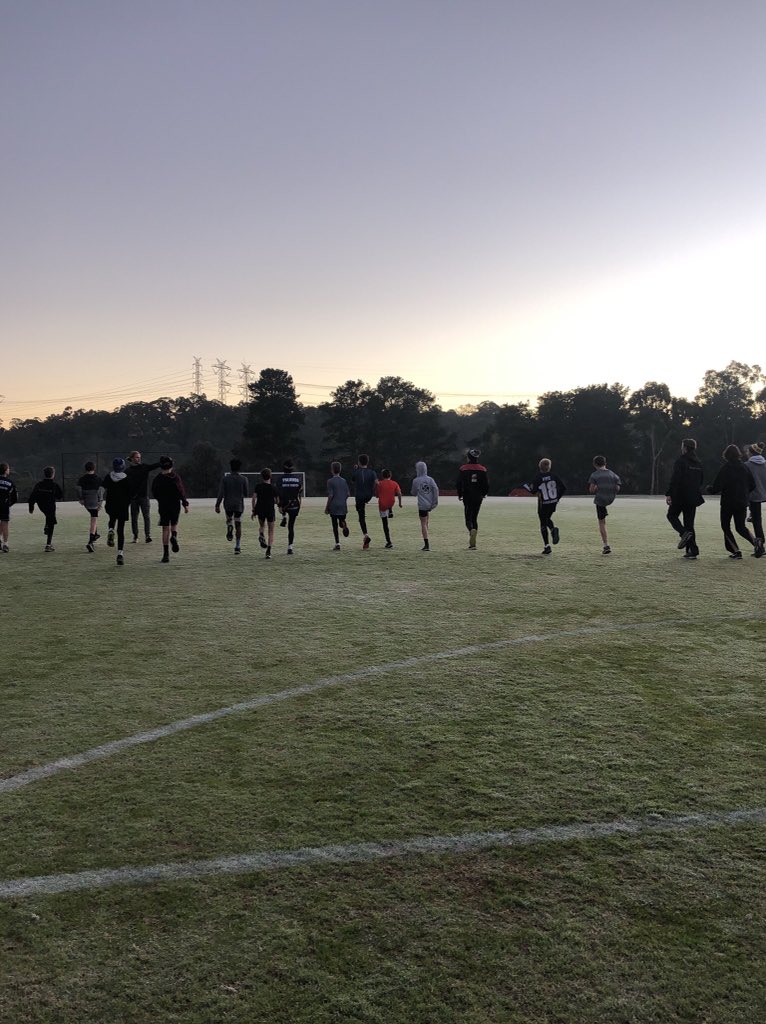 MsTarynBates's tweet photo. Pretty icy this morning at Cross Country training @WhitefriarsColl Nice work boys! #WFCLearning https://t.co/B9CXBI3L7y