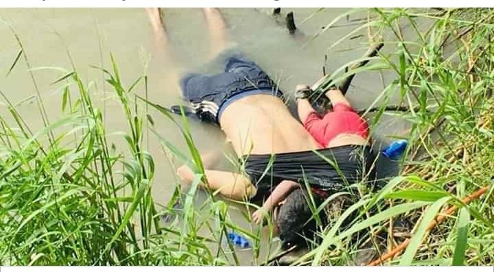 RorroMann's tweet photo. @realDonaldTrump @lopezobrador_ 👎 ✖️ 💯 https://t.co/A7Gub3CSnY