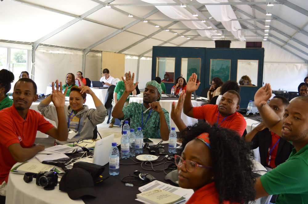 Peace and Development can not be seperated. As #SADCYOUTH we are for Peace and we aspire Peace and we raise our hands to support Peacebuilding efforts📷 <a href="/TruCapeFruit/">@Tru-CapeFruit</a> #SADCYOUTH 
<a href="/IPYG_AFRICA/">International Peace Youth Group</a> <a href="/unoy_peace/">UNOY Peacebuilders</a> <a href="/saratieltobias/">Tobias Saratiel</a> <a href="/wysp_official/">World Youth Summit for Peace</a>