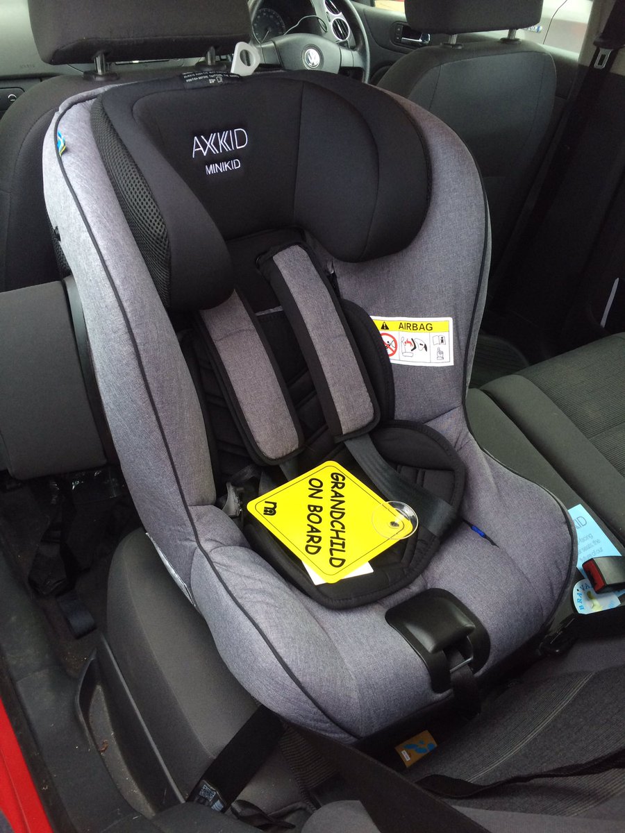 We had a good evening at <a href="/mothercareuk/">Mothercare UK</a> Norwich yesterday, lots of chats, questions and child seat checks, including this superbly fitted <a href="/Axkid_Intl/">Axkid</a> one. Well done that family! 😁👍🏻 #extendedrearfacing