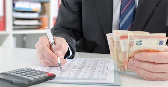 📈¿Qué es una tabla de amortización, para qué sirve y cómo hacerla?
▶️Cuando estás por solicitar cualquier crédito con cuotas a largo plazo, es necesario organizar adecuadamente las fechas y los montos a pagar. 

Para más información👇
mx.askrobin.com/tabla-de-amort…